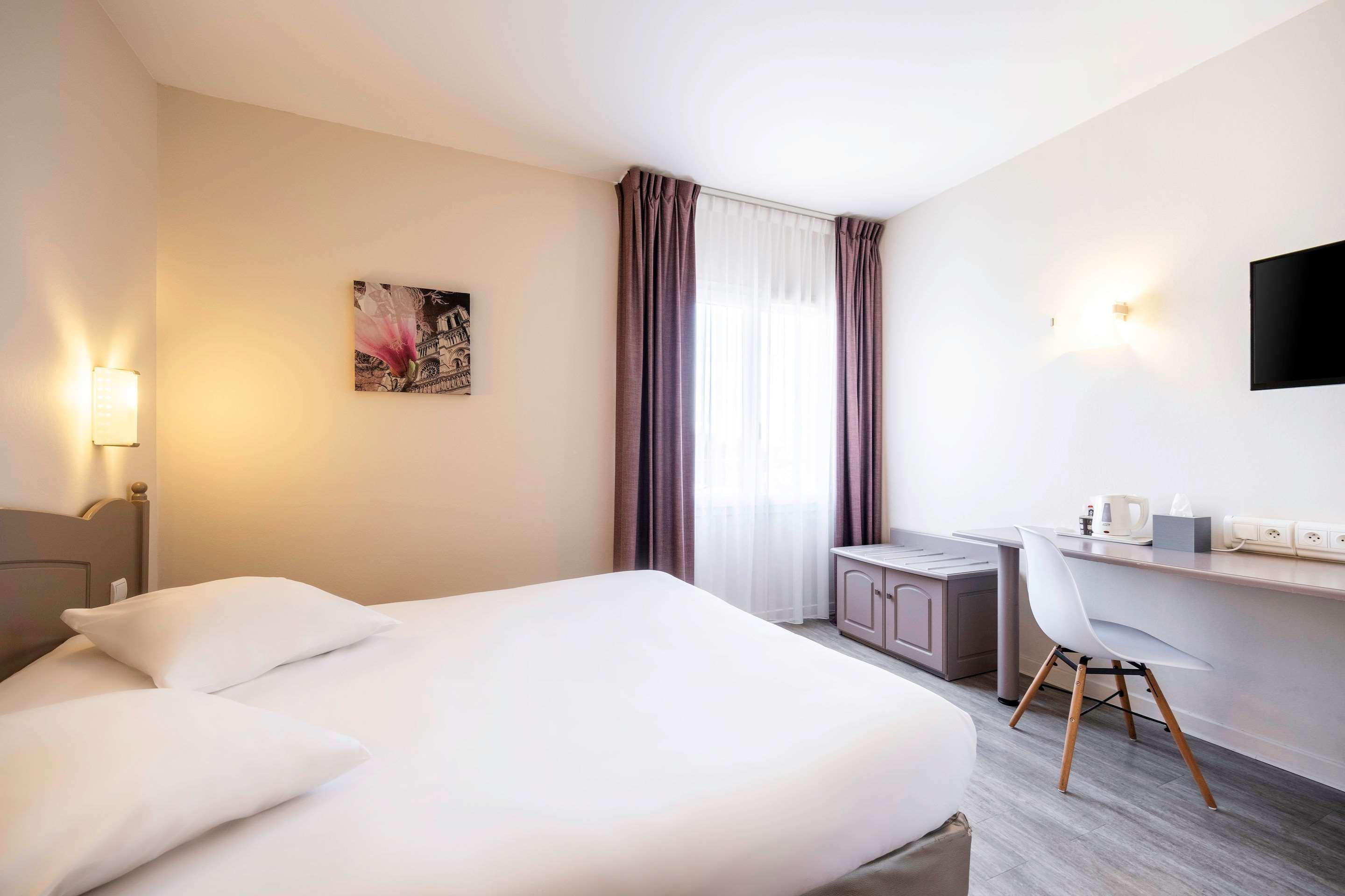 The Originals City, Hotel Des Arenes, Saintes Bagian luar foto