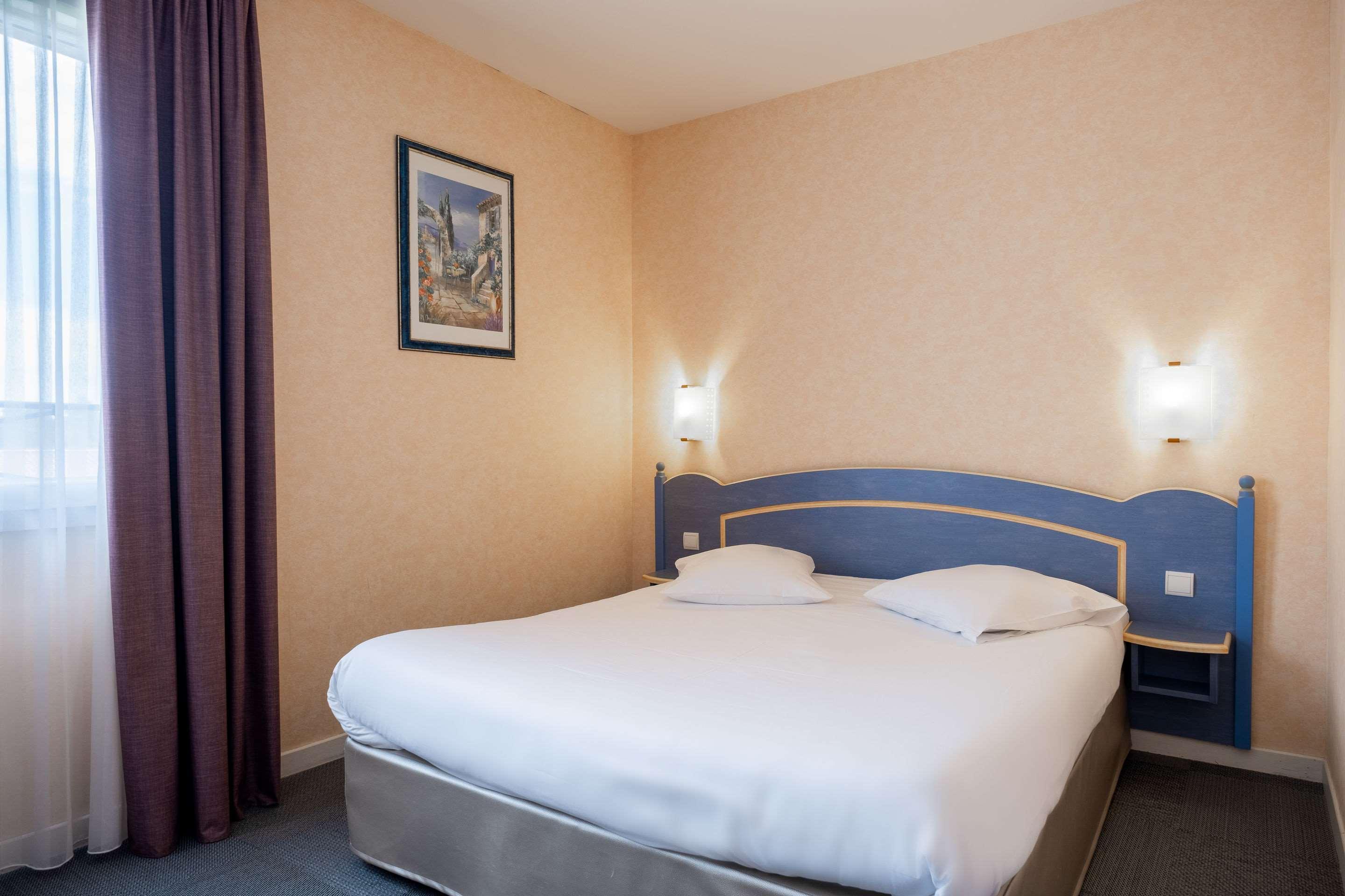 The Originals City, Hotel Des Arenes, Saintes Bagian luar foto